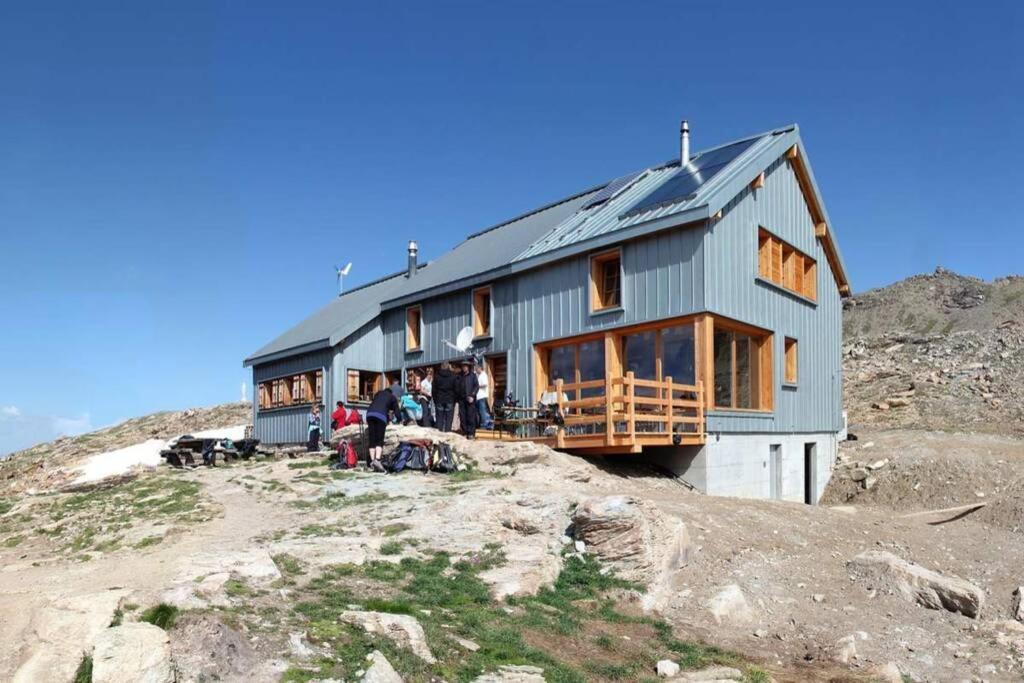 Appartement "Le Ver Luisant" A Saint-Martin, Val D'Herens, Valais エクステリア 写真