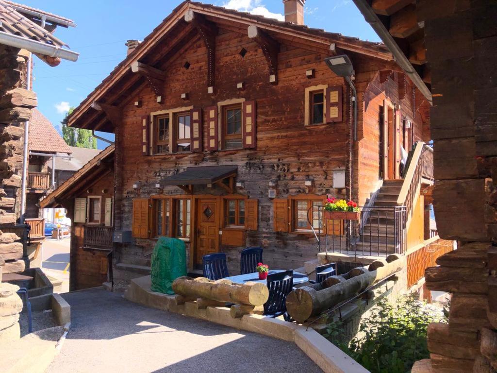 Appartement "Le Ver Luisant" A Saint-Martin, Val D'Herens, Valais エクステリア 写真